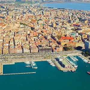 Sun House Apartamento Cagliari