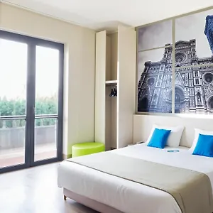 Nuovo Palazzo Di Giustizia Otel